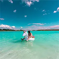 Chiếc hồ trong xanh thơ mộng thu hút nhiều người chụp ảnh hóa ra lại là nơi rất nguy hiểm