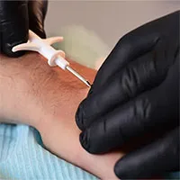 Thay thế giấy tờ, thẻ... nhờ cấy chip dưới da, tại sao không?