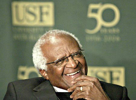 5 người đoạt giải Nobel kiến nghị hợp pháp hóa đồng tính luyến ái