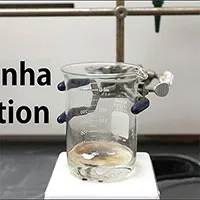 "Piranha" - Một trong những dung dịch nguy hiểm nhất thế giới