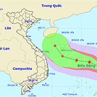 Bão Phanfone giật cấp 12, đi vào biển Đông