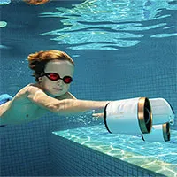 Thiết bị hỗ trợ lặn như máy bay phản lực