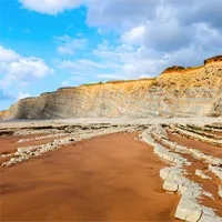 Những nơi trên thế giới... đào đâu cũng thấy "quái vật"