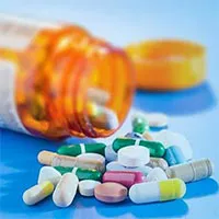 Hydroxychloroquine là thuốc gì? Công dụng và liều dùng