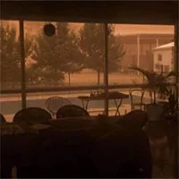 "Sóng thần" bụi cao 100m đỏ quạch trời, bủa vây thị trấn nhỏ Australia