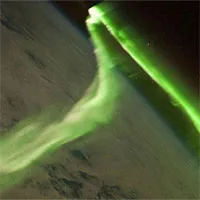 Phi hành gia trên trạm ISS bất ngờ ghi lại được hình ảnh UFO