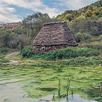 Vẻ đẹp đáng sợ của thung lũng chết chóc ở Romania