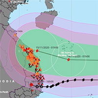Bão Vamco mạnh cấp 14 trước khi vào biển Đông