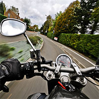 Người hút thuốc, uống rượu, bồ bịch lăng nhăng 