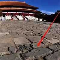 Trận động đất khiến gạch lát Tử Cấm Thành nứt vỡ, bí mật chôn vùi 600 năm dưới nền nhà được hé lộ
