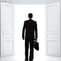 Vì sao đôi khi chúng ta quên mất mình định đi vào một căn phòng để làm gì?