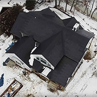 Công dụng giờ mới khám phá ra của mái lợp kết hợp pin mặt trời Tesla: Không đọng tuyết!