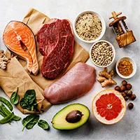 Có những nguy cơ sức khỏe nào nếu bạn ăn quá nhiều protein?