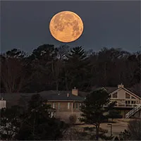 Hình ảnh "siêu trăng giun" trên khắp thế giới