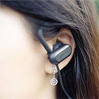 Một thói quen nhỏ hàng ngày này đã khiến 1,1 tỷ người trẻ bị điếc!