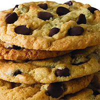 Khi làm bánh quy socola chip, tại sao socola chip không tan chảy sau khi ra lò?