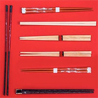 Vì sao người châu Á lại ăn bằng đũa?