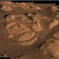Tàu thăm dò của NASA phát hiện các tảng đá bí ẩn