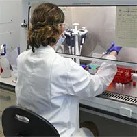 Phát hiện biến thể Covid-19 "đột biến ba lần" có tổ hợp gene lạ