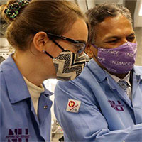 Làm sạch nước ô nhiễm bằng 