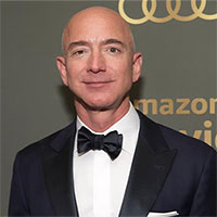 Muốn bay lên vũ trụ cùng tỷ phú Amazon, bạn phải chi bao nhiêu tiền?