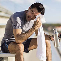 Tại sao độ ẩm cao khiến cơ thể khó chịu đến vậy?