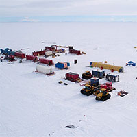 Phát hiện sinh vật như ngoài hành tinh, ăn đá, sống trong 