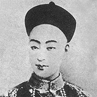 Mở ra ngôi mộ hoàng đế đã bị đánh cắp, bất ngờ phát hiện thứ ông vẫn nắm chặt trong tay