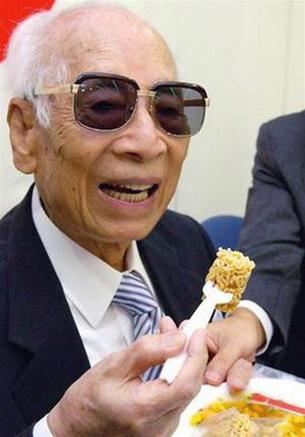 Ông tổ mì ăn liền qua đời