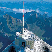 Các nhà khoa học muốn kiểm soát sét bằng cột laser khổng lồ