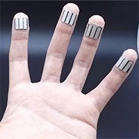 Tìm ra cách sạc thiết bị thông minh bằng mô hôi từ cơ thể người