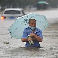 "Thủ phạm" gây mưa lũ nghìn năm có một ở Trung Quốc