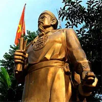 Danh tướng uống rượu bằng mũi, giỏi ngoại ngữ nhất sử Việt