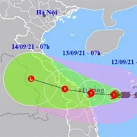 Bão số 5 đang gây mưa lớn, gió mạnh trên đất liền Quảng Trị - Quảng Ngãi
