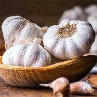 Chất gì trong tỏi khiến chúng ta khi ăn bị hôi miệng?