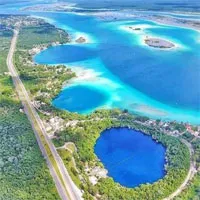 Khám phá đầm nước có sự sống lâu đời nhất trên Trái đất