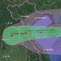 Bão số 8 đang ở giai đoạn mạnh nhất, đi sâu vào đất liền khu vực Thanh Hóa - Quảng Bình