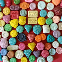 Kẹo ma túy - thuốc lắc ẩn hình