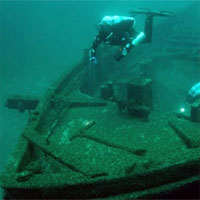 Hồ nước có thể chứa tới 2.500 xác tàu đắm