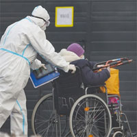 Thuốc siêu phân tử - Hy vọng mới cho những bệnh nhân bị liệt