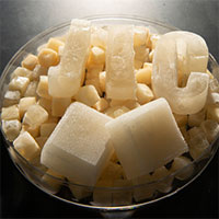 Loại nước đá không tan mới có thể giữ lạnh 13 tiếng, tái sử dụng nhiều lần