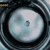 Nhóm chuyên gia chế tạo robot lỏng hoạt động liên tục không cần điện