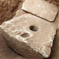 Phát hiện "kinh hoàng" trong hố phân các dinh thự giàu có nhất Jerusalem cách đây 2700 năm