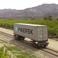 Ý tưởng tàu điện chở hàng có thể tách rời toa và tự hành