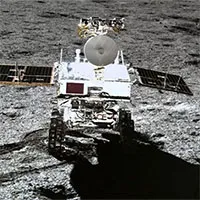 Robot Trung Quốc phát hiện vật thể kỳ lạ trên Mặt trăng