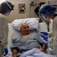 Biểu hiện đặc trưng của người nhiễm Omicron