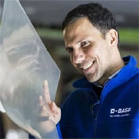 Lớp màng giống da cá mập giúp máy bay tiết kiệm nhiên liệu