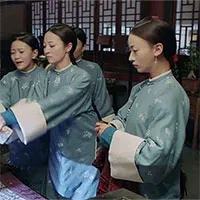 Cung nữ thời xưa bắt buộc phải nằm nghiêng khi ngủ: Lý do thực sự khiến ai cũng phẫn nộ!