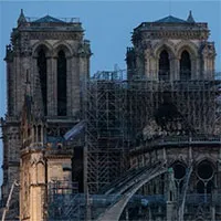 Quan tài 7 thế kỷ ở Nhà thờ Đức Bà Paris: Thi hài như mới chết hôm qua
