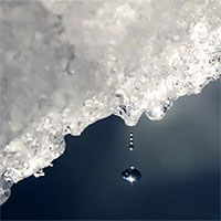 Sóng nhiệt kỷ lục xuất hiện ở cả hai cực của Trái đất